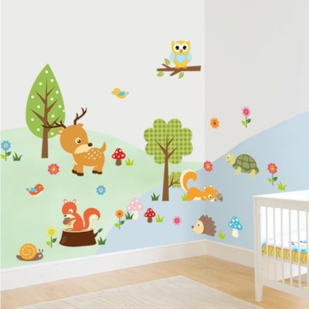 NWT 🦌🦉🐢🦜🐿️🦔🌺🍃ADORABLE Woodland Forest Animal Children's Wall Decal Set